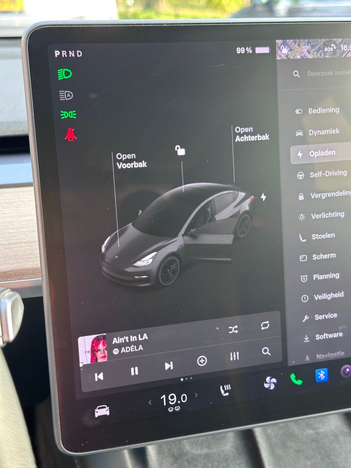 Foto 21 van Tesla Model 3 Long Range AWD | 2021 Refresh | Warmtepomp