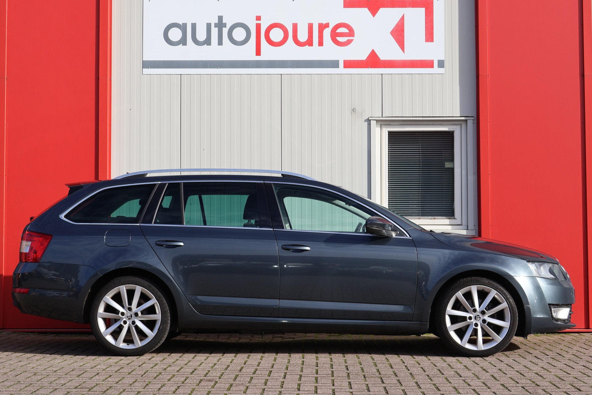 Skoda Octavia Combi 1.6 TDI Greenline Businessline, Auto's, Voorwielaandrijving, Euro 5, Stof, Gebruikt