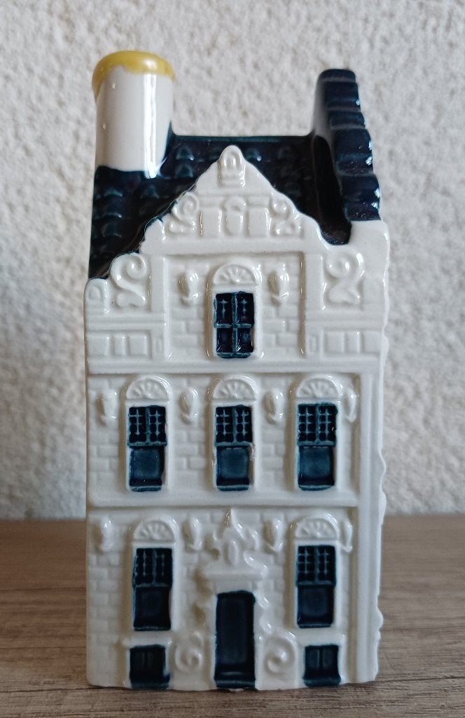 KLM Bols huisje - nummer 81, Verzamelen, Ophalen of Verzenden, Zo goed als nieuw, 81 t/m 91, Gevuld