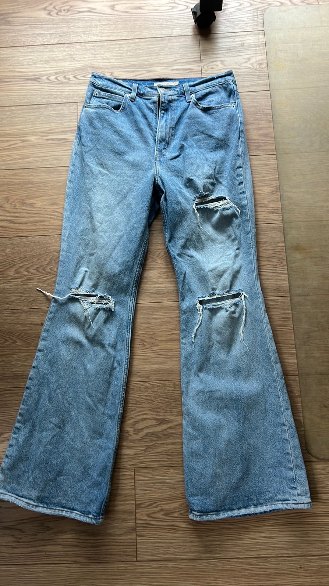 LEVI’S High Flare Maat 29/32, Ophalen of Verzenden, Zo goed als nieuw, Blauw, W28 - W29 (confectie 36)
