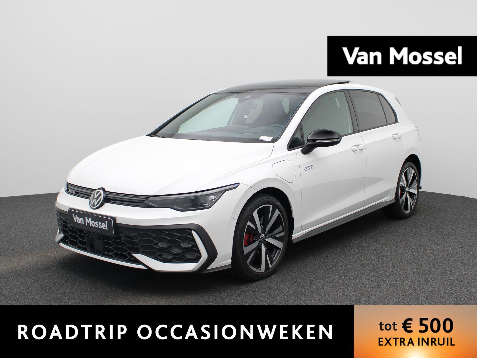 Volkswagen Golf 1.5 eHybrid GTE 272 PK | DEMO | PANORAMADAK, Auto's, 12 maanden, Stof, 1498 cc, 4 cilinders