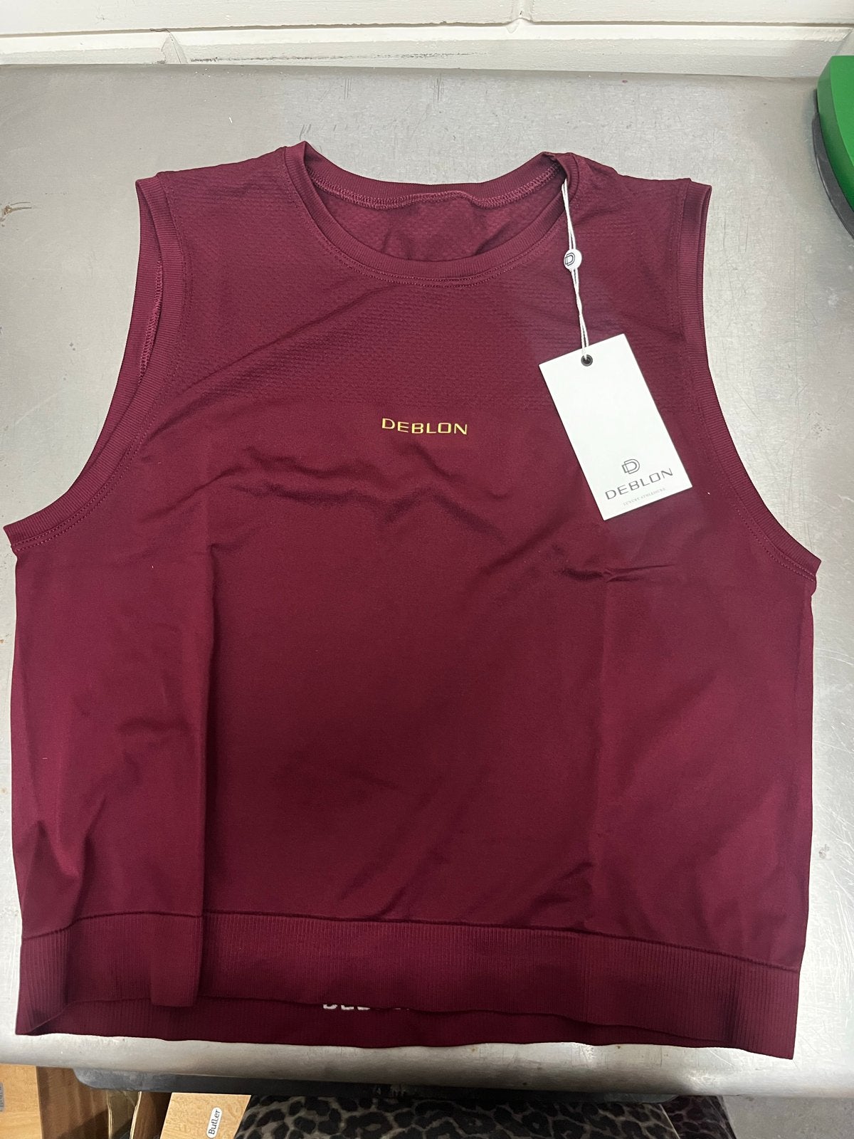 Nieuw Deblon Suzy Seamless Cropped Top Bordeaux S/M, Akkood, Nieuw, Ophalen of Verzenden, Fitness of Aerobics