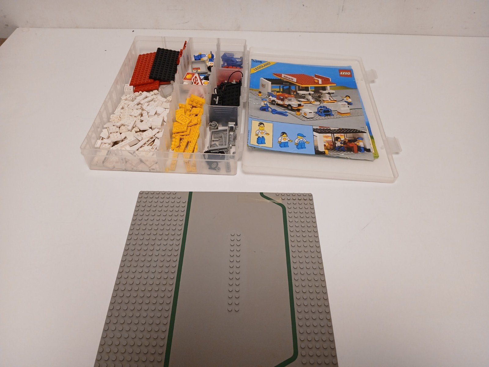 Vintage lego 6378 classic town gas station, Ophalen of Verzenden