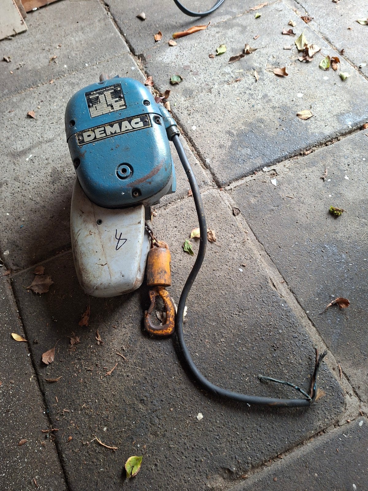 Demag takel 125 kg zonder bediening, Ophalen, Gebruikt