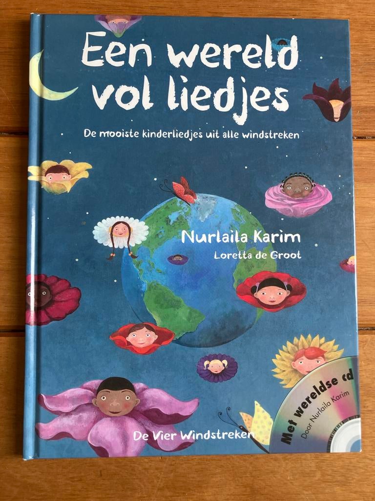 Een wereld vol liedjes - Kinderliedjesboek met CD, Ophalen of Verzenden, Zo goed als nieuw, Uitklap-, Voel- of Ontdekboek, 2 tot 3 jaar