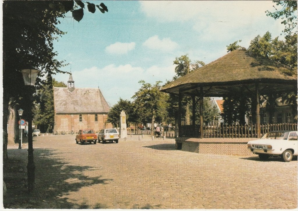 EERSEL Marktplein met Opel en Daf Marathon, Verzenden, 1960 tot 1980, Gelopen, Noord-Brabant