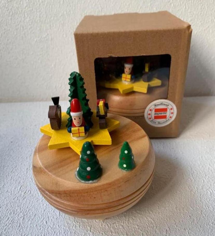 Houten speeldoos, Diversen, Kerst, Ophalen of Verzenden, Nieuw