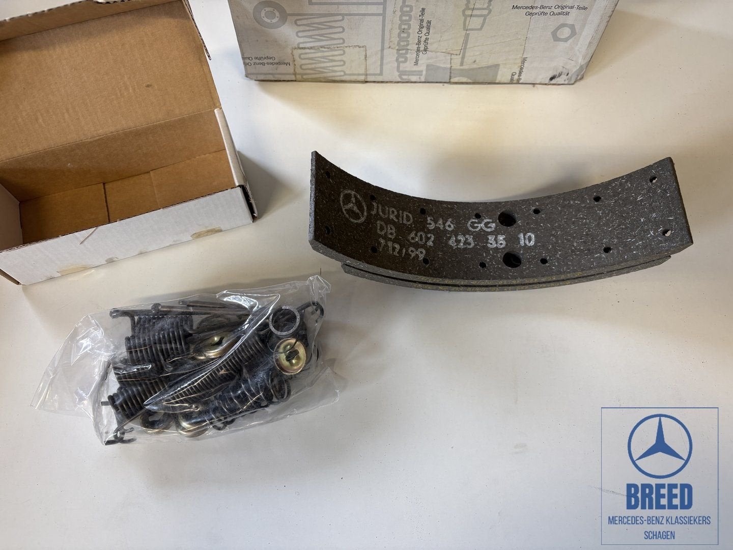 NOS remvoering set voor Mercedes-Benz W460 W461 W463 G-Klass, -, Nieuw, Ophalen of Verzenden, -
