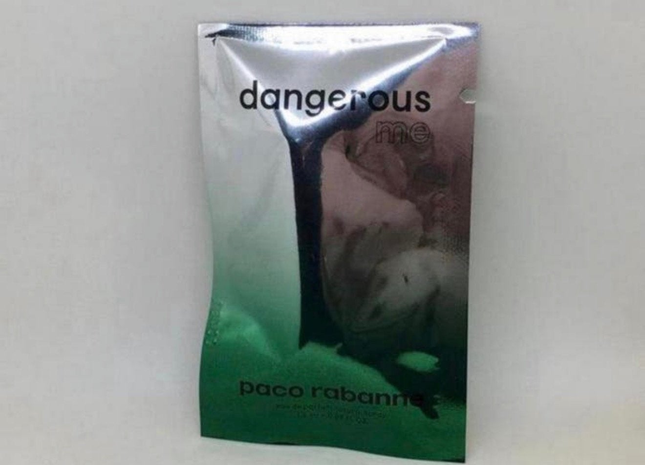 Proefje Dangerous me Paco Rabanne 1,5 ml eau de parfum, Sieraden, Tassen en Uiterlijk, Verzenden, Nieuw