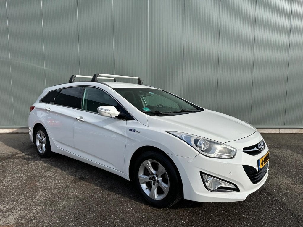 Hyundai i40 Wagon 1.6 GDI B. Go! Ed., Auto's, Euro 5, 135 pk, 4 cilinders, Wit