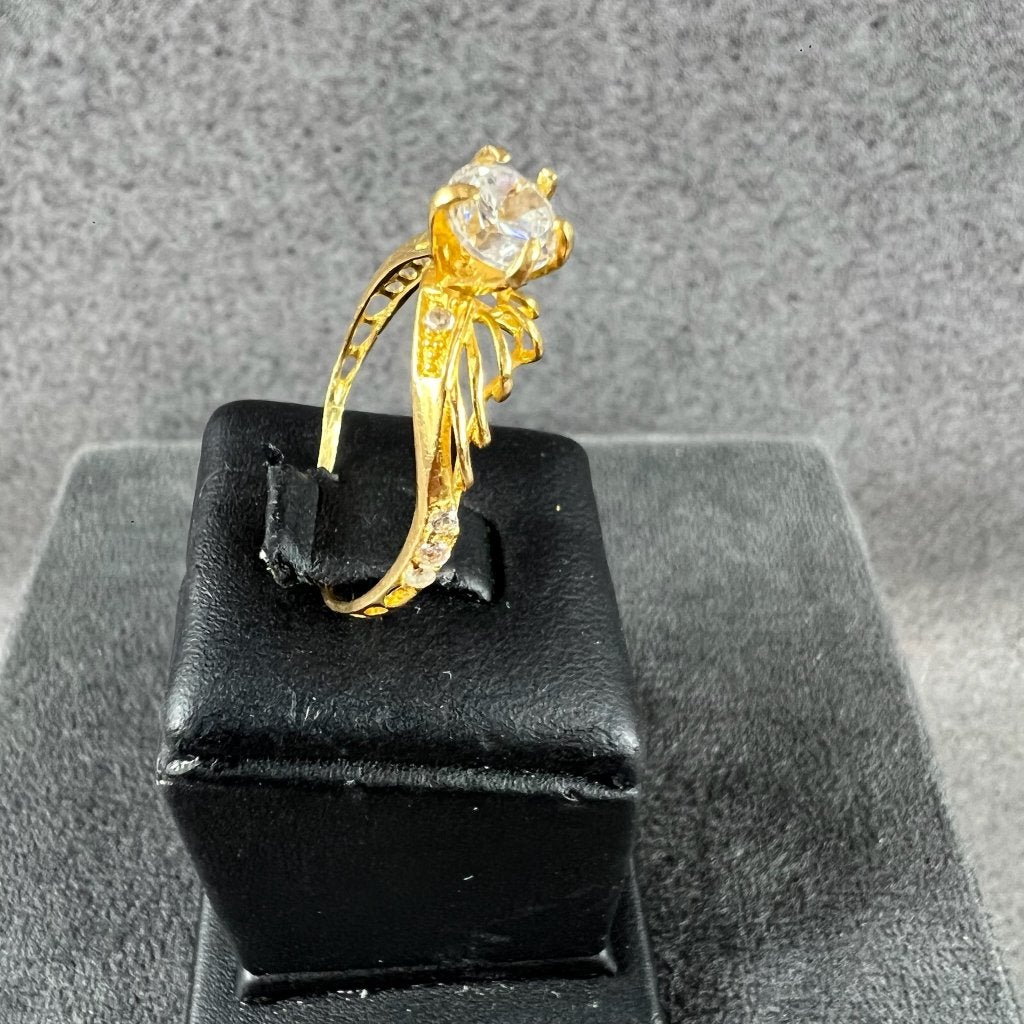 Gouden Ring | 21k | 2,14g | soliair+zirkonia | 19,25| 416849, Gebruikt, 19 tot 20, Ophalen of Verzenden, Dame