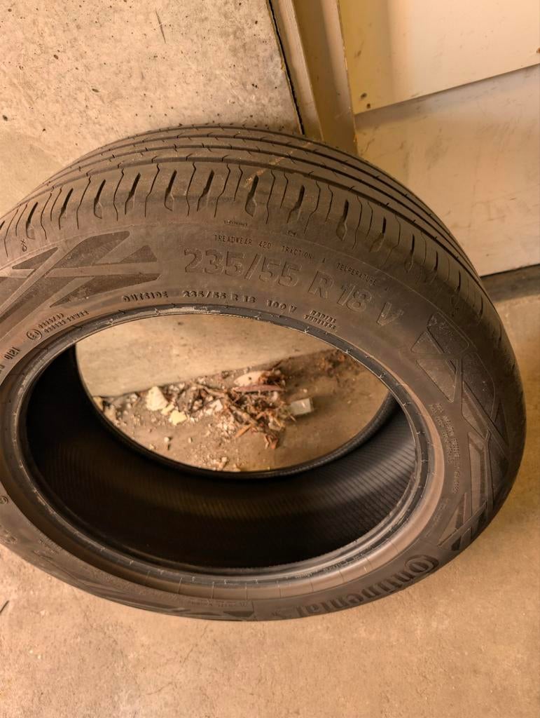 2x Continental ZomerBanden - 225/55 R17, Ophalen, 18 inch, Gebruikt, 235 mm