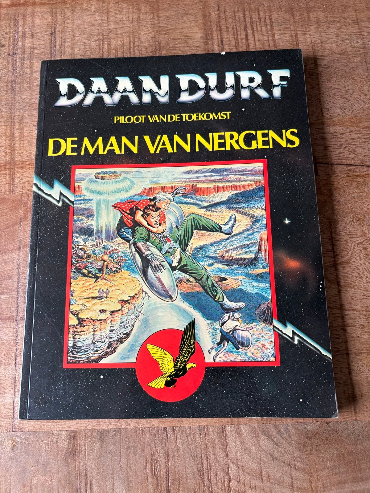 Daan Durf: De Man van Nergens - Piloot van de Toekomst, Eén stripboek, Ophalen of Verzenden, Gelezen