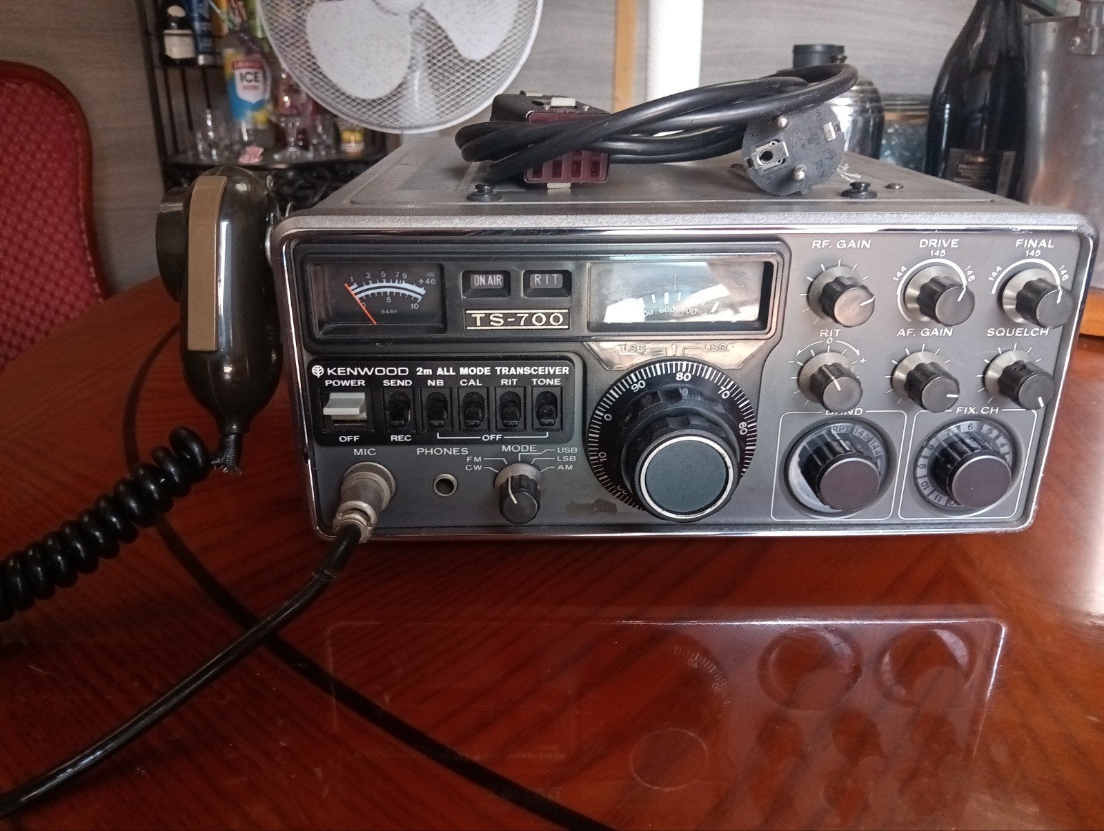 Kenwood TS-700 2m All Mode Transceiver met microfoon, Ophalen of Verzenden, Gebruikt, Zender en Ontvanger