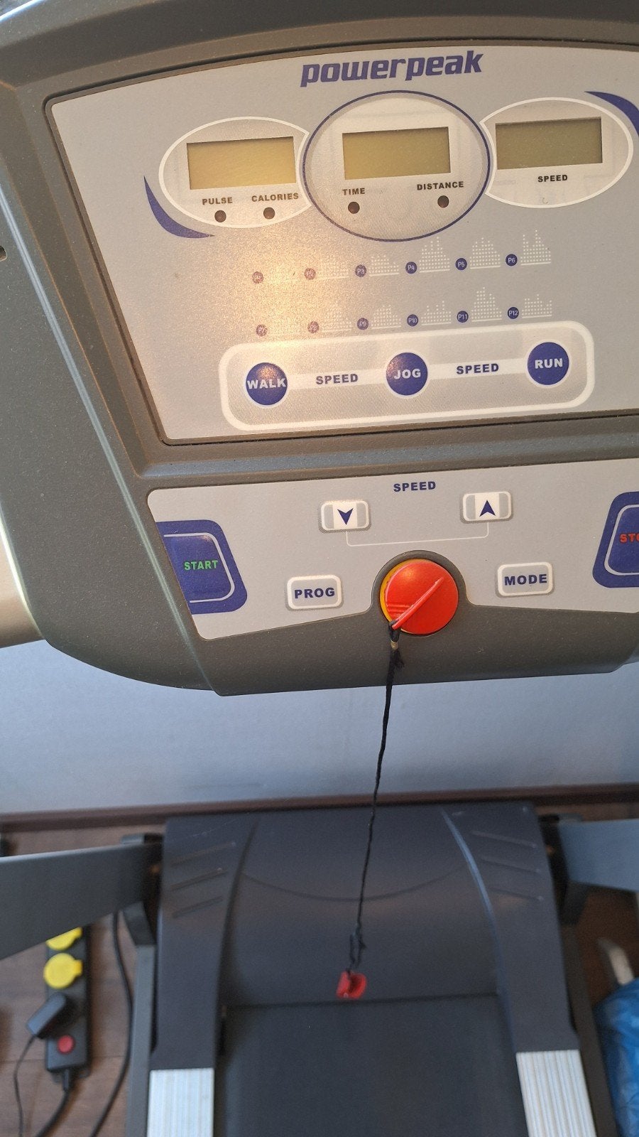 Loopband Powerpeak met foutmelding, Sport en Fitness, Fitnessapparatuur, Ophalen, Gebruikt, Metaal, Loopband