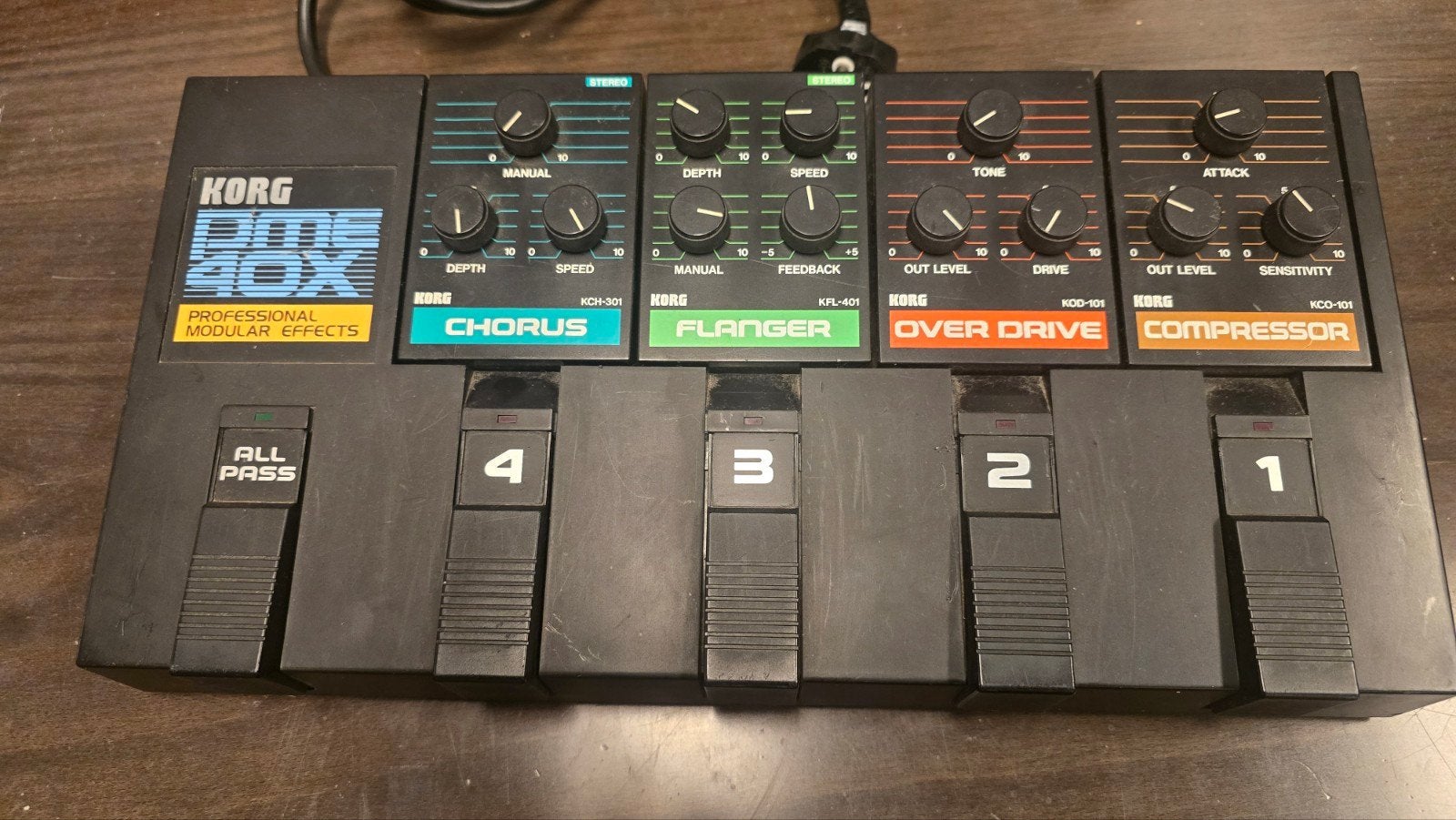 Korg PME40X Professionele Modulaire Effecten Gitaarpedaal, Muziek en Instrumenten, Effecten, Ophalen of Verzenden, Gebruikt, Distortion, Overdrive of Fuzz
