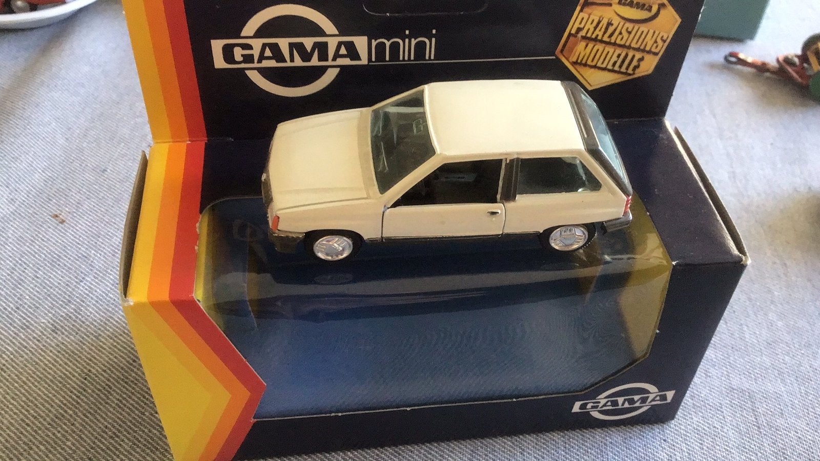 OPEL CORSA SR 13 S “SNELLE JONGEN “NIEUW +DOOS “ LIEFHEBBER?, Hobby en Vrije tijd, Ophalen of Verzenden, Nieuw, Auto, Gama