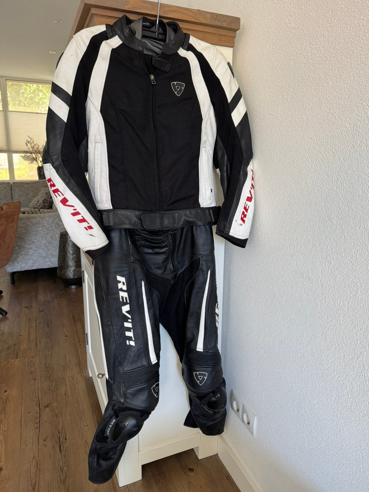 Revit leren motorpak (jas en broek) maat 38, Motoren, Kleding | Motorkleding, Ophalen, Tweedehands, Dames, Combipak