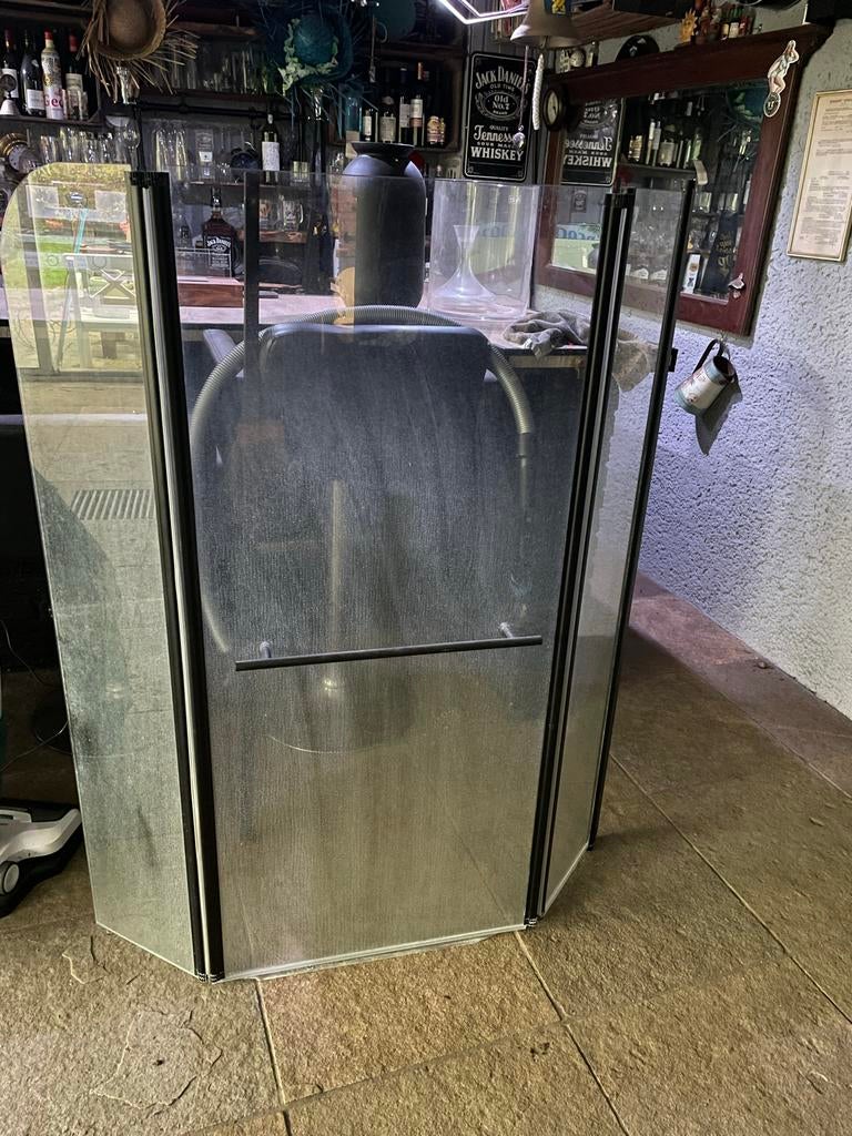 Driedelig hardglazen douchescherm 138 cm hoog, Ophalen of Verzenden, Gebruikt, Glas, Douche