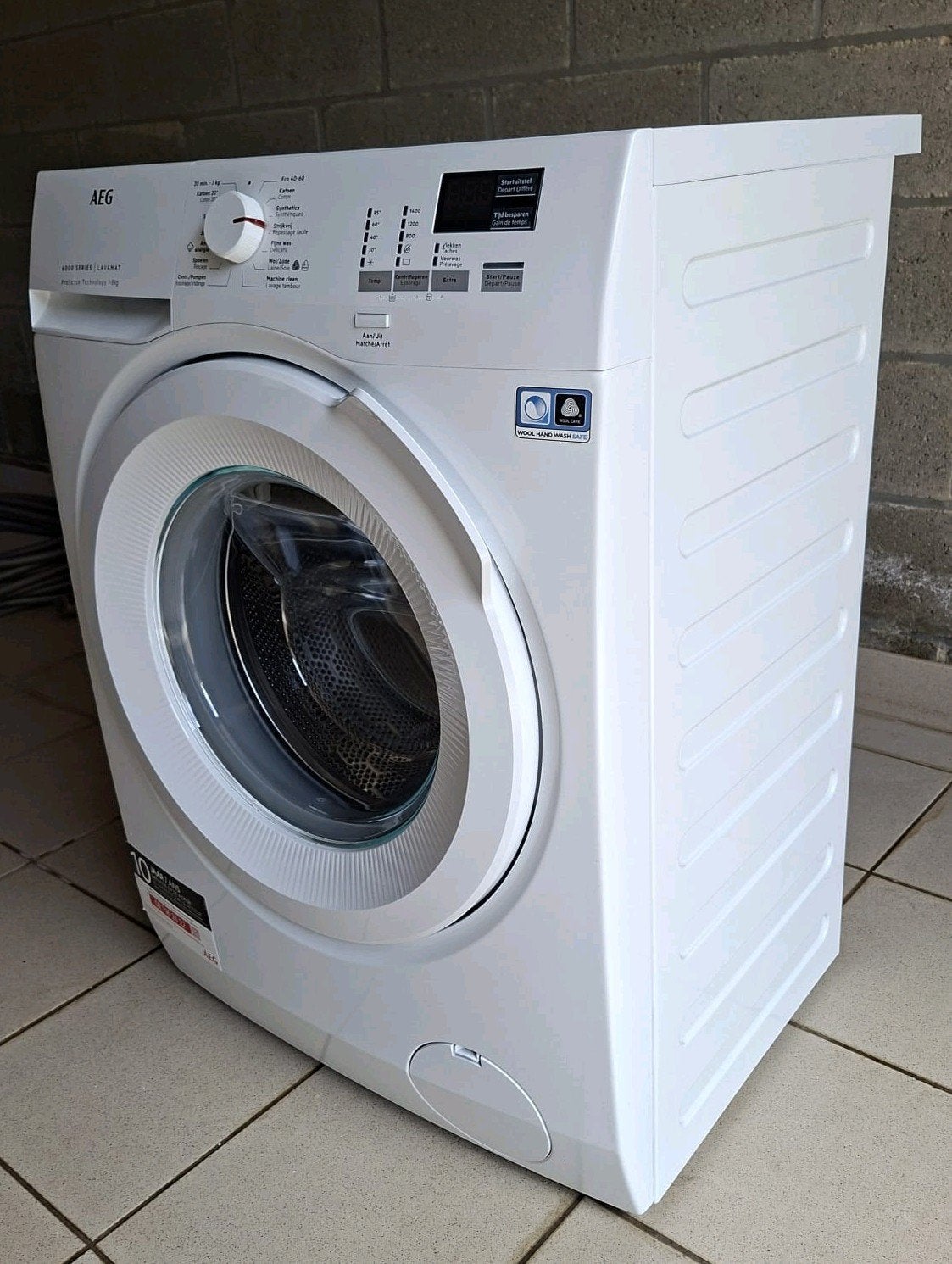 AEG wasmachine (8kg) zgan, Witgoed en Apparatuur, Wasmachines, Ophalen, 1200 tot 1600 toeren, 8 tot 10 kg, Zo goed als nieuw
