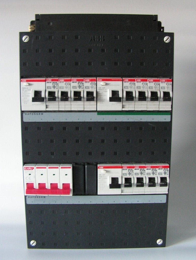 ABB busboard 3-fase groepenkast ( 12 groepen ), Ophalen of Verzenden, Gebruikt, ABB, Overige typen