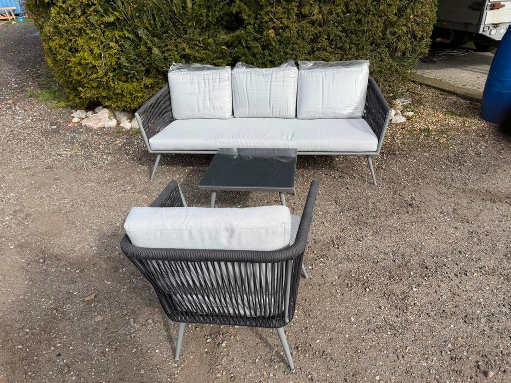 Mooie grote loungebank met 1 lounge stoel, 4 zitplaatsen, Ophalen of Verzenden, Bank, Loungeset