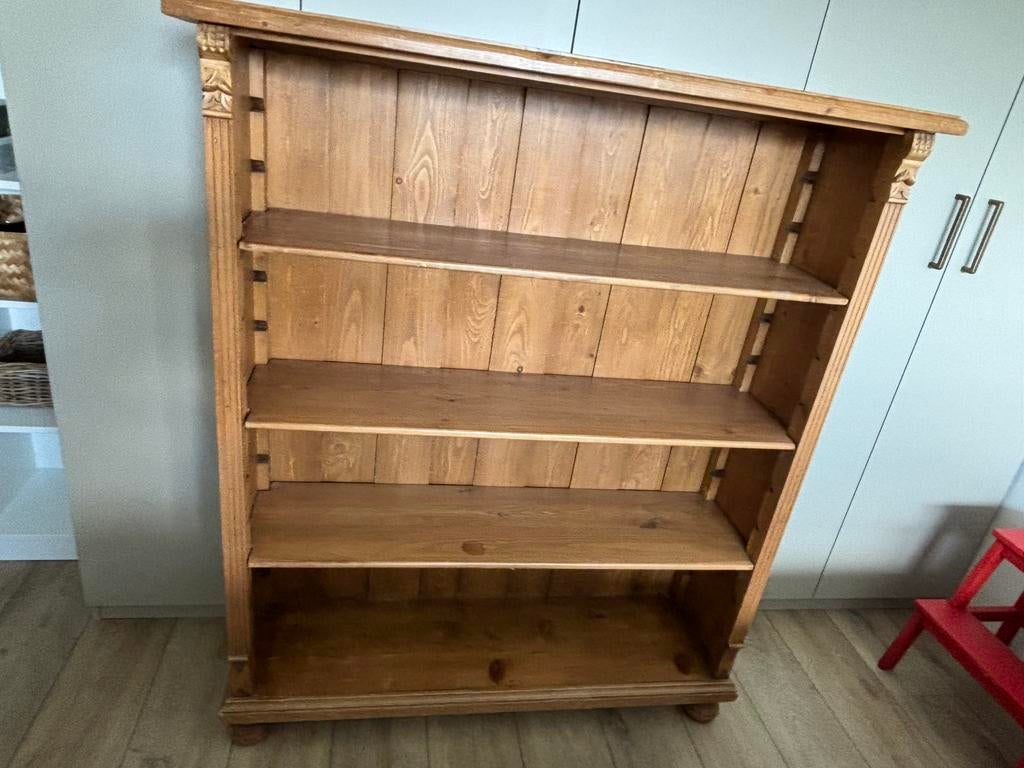 Eikenhouten boekenkast met 3 planken, Ophalen, Met plank(en), Gebruikt, 100 tot 150 cm