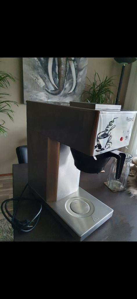 Hendi koffiezet apparaat, Ophalen, 10 kopjes of meer, Koffiemachine, Gemalen koffie