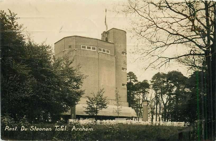 380-804-023 Arnhem Rest De Steenen Tafel, Verzenden, Voor 1920, Gelderland