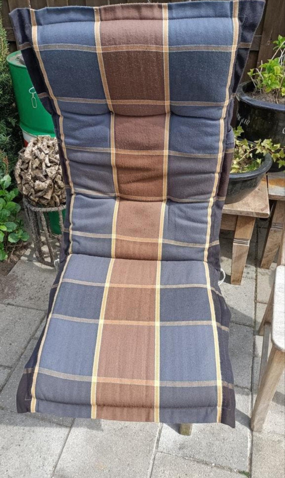 4 Gekleurde Tuinkussens - Geruit Patroon, Huis en Inrichting, Woonaccessoires | Kussens, Ophalen, Gebruikt, Overige kleuren, Rechthoekig