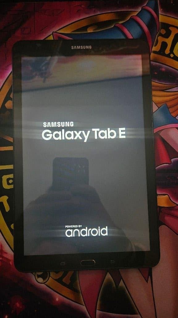 Samsung Galaxy Tab E met oplader, Computers en Software, 9 inch, Verzenden, 16 GB, Samsung tab E