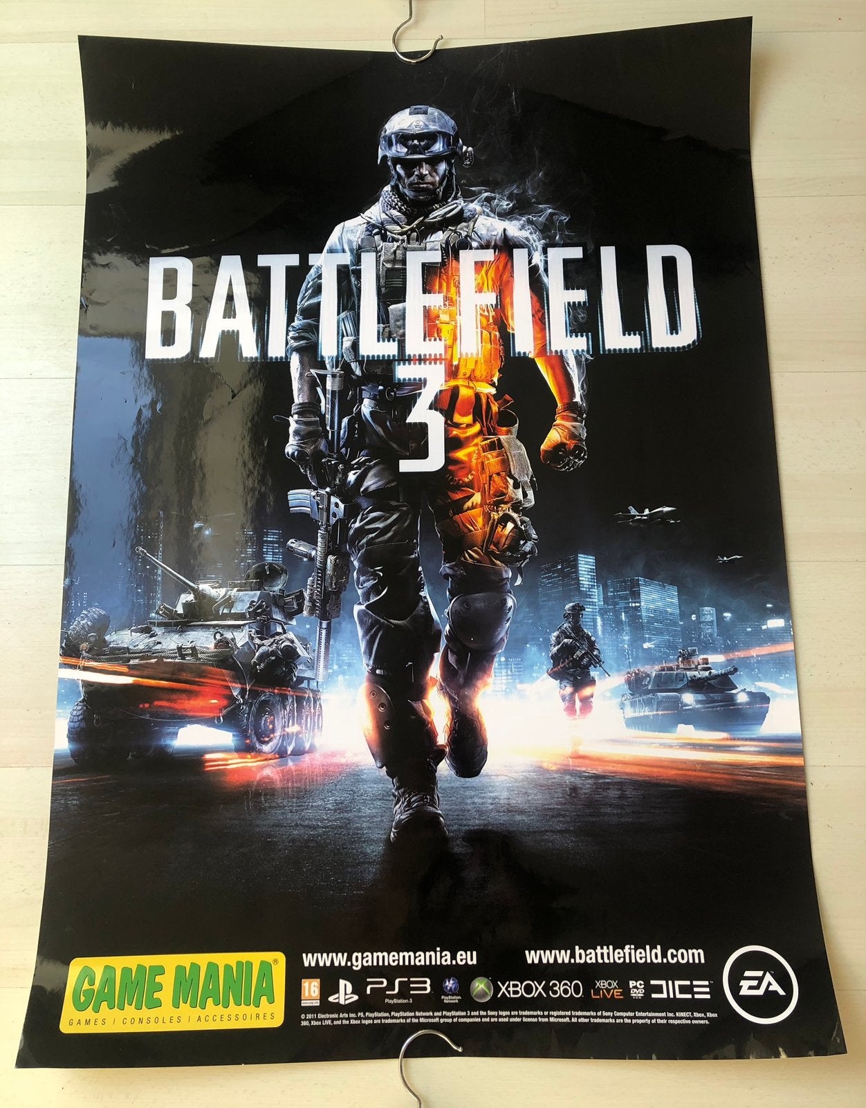 Battlefield 3 grote poster game mania zeer goed, Verzamelen, Posters, Ophalen, Zo goed als nieuw, A1 t/m A3, Film en Tv