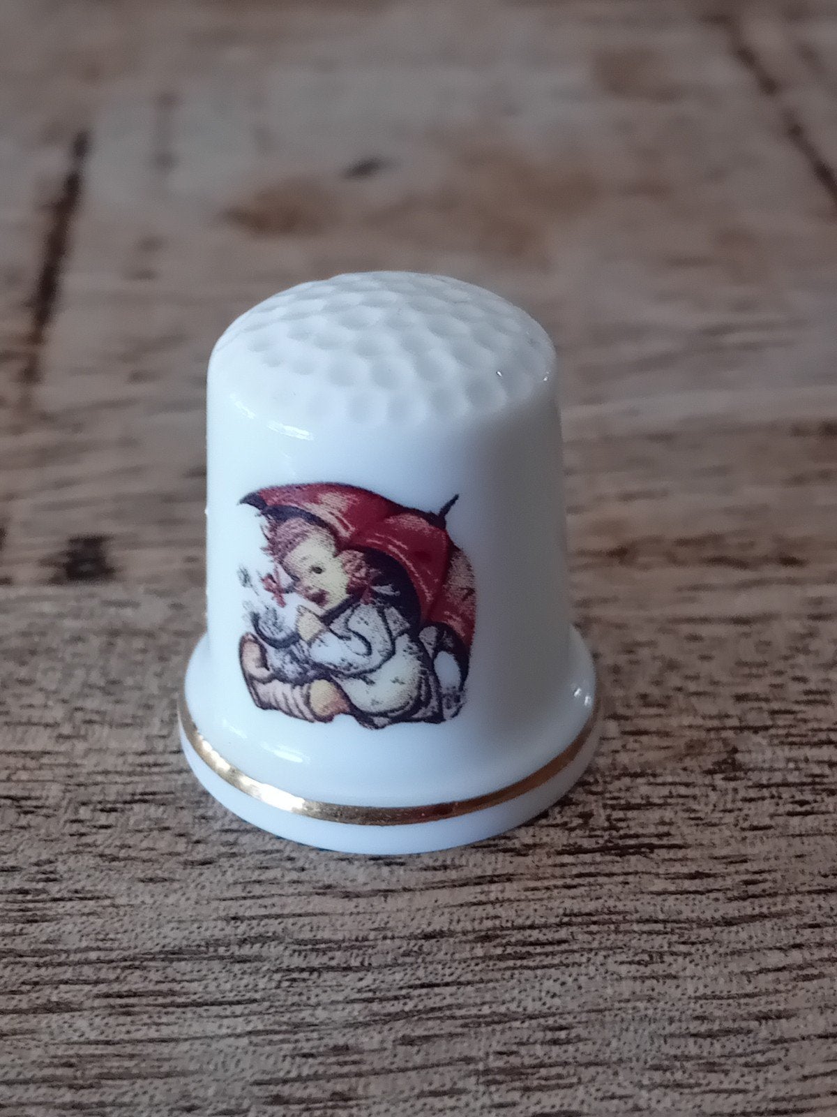 Vingerhoedjes verzamelen Hummel Reutter, Verzamelen, Ophalen of Verzenden, Zo goed als nieuw