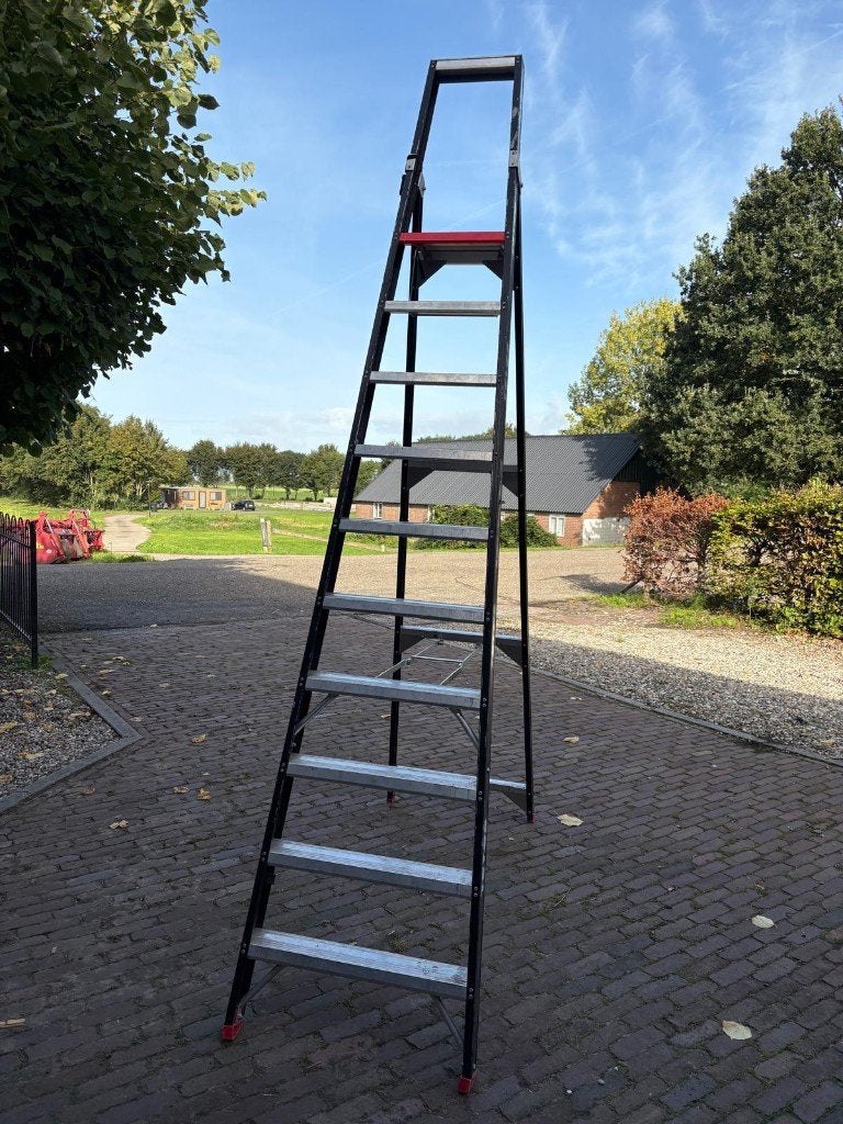 Altrex professionele bordestrap 10 treden zwart, Doe-het-zelf en Verbouw, Ophalen, Gebruikt, Trap, Opvouwbaar of Inschuifbaar