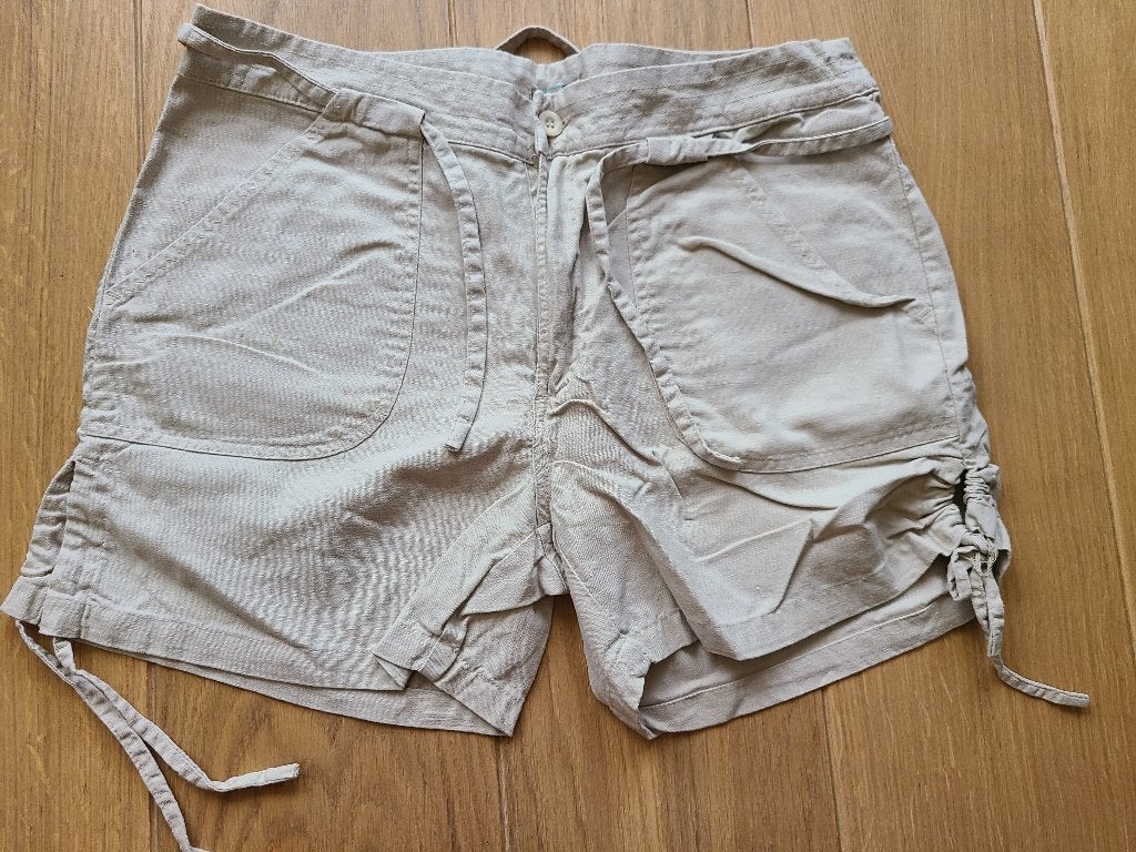Beige zandkleurige korte broek, Surrender, maat 38, Kleding | Dames, Maat 38/40 (M), Surrender, Kort, Beige