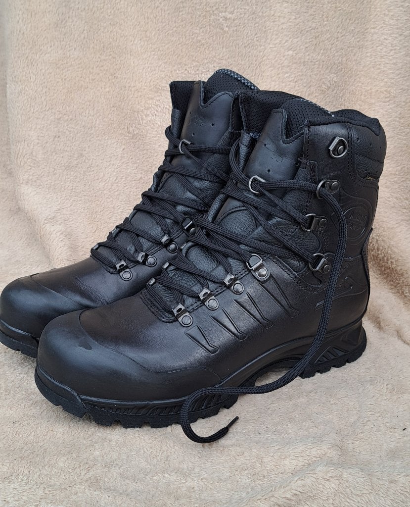 Meindl Black Boa, maat 44. Bergschoenen. Nieuw., Ophalen of Verzenden, Nieuw, Schoenen