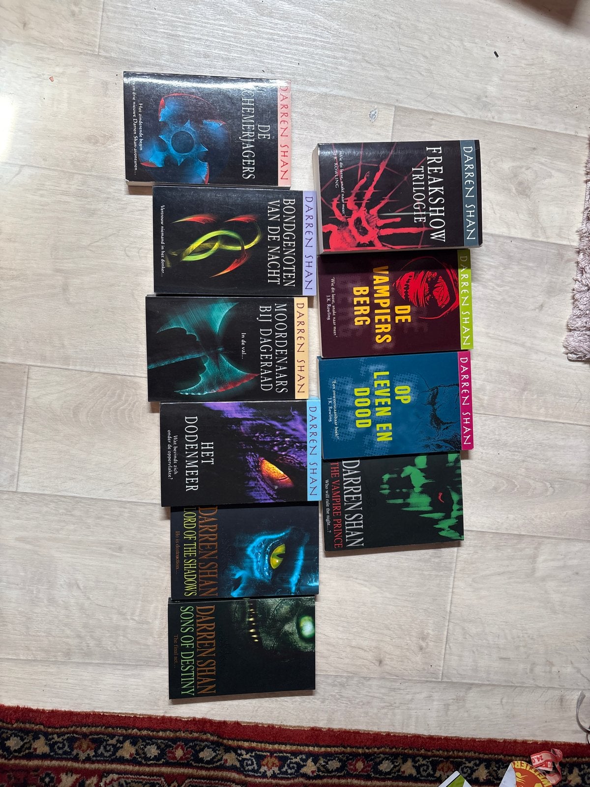 Darren Shan Boeken - Paperback - Gemengd Engels/Nederlands, Ophalen of Verzenden, Zo goed als nieuw