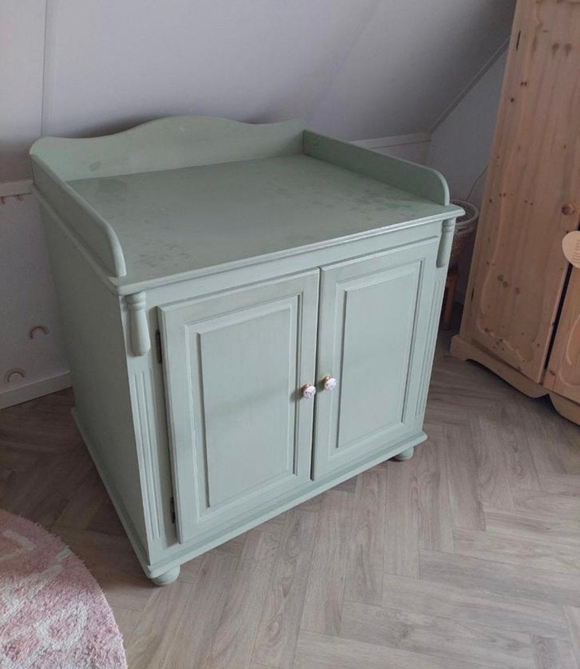 Mooie groene commode, zo goed als nieuw, Kinderen en Baby's, Kinderkamer | Commodes en Kasten, 50 tot 70 cm, Ophalen of Verzenden