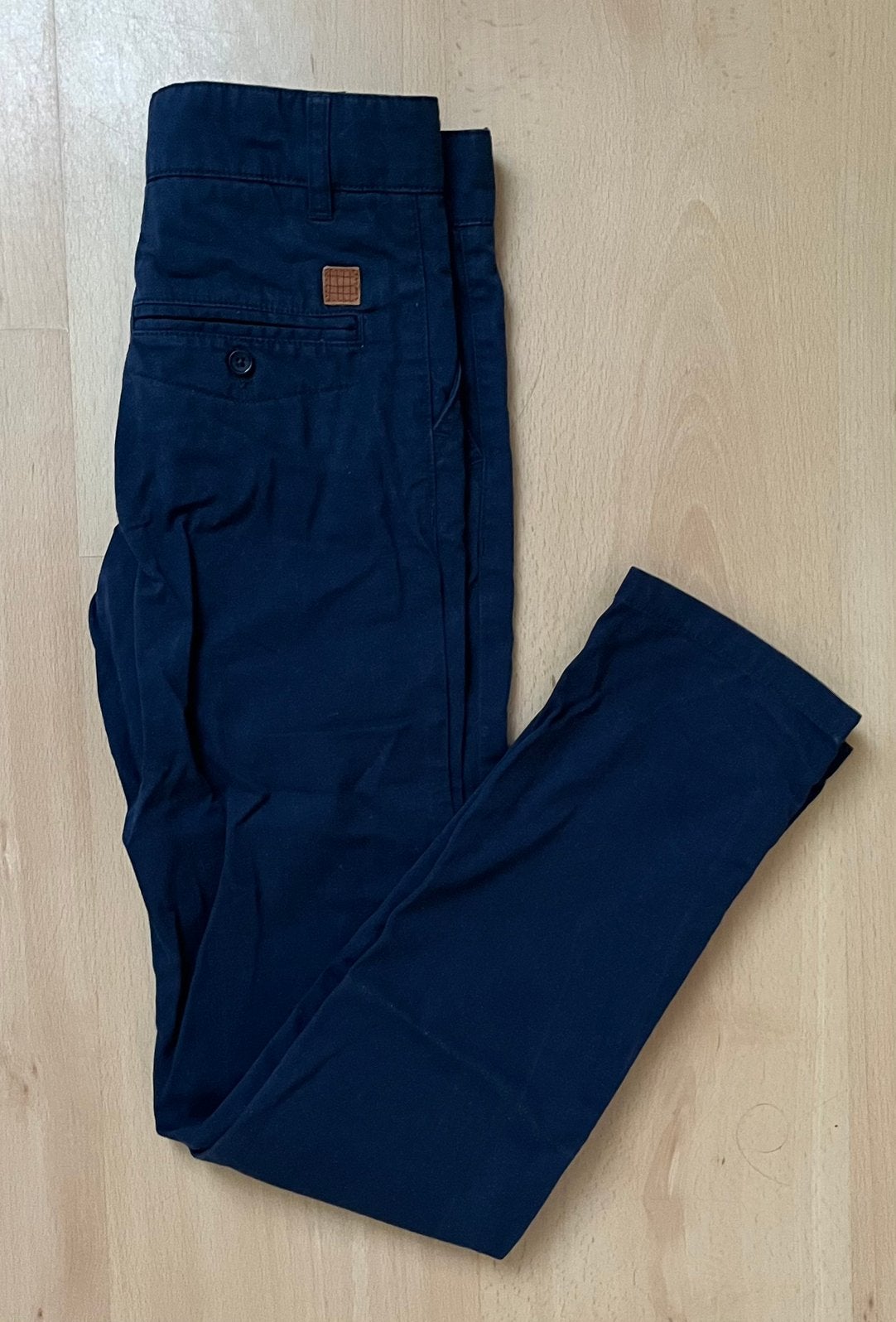 Donkerblauwe nette broek / chino mt 140 navy pantalon, Ophalen of Verzenden, Zo goed als nieuw, Jongen, Broek