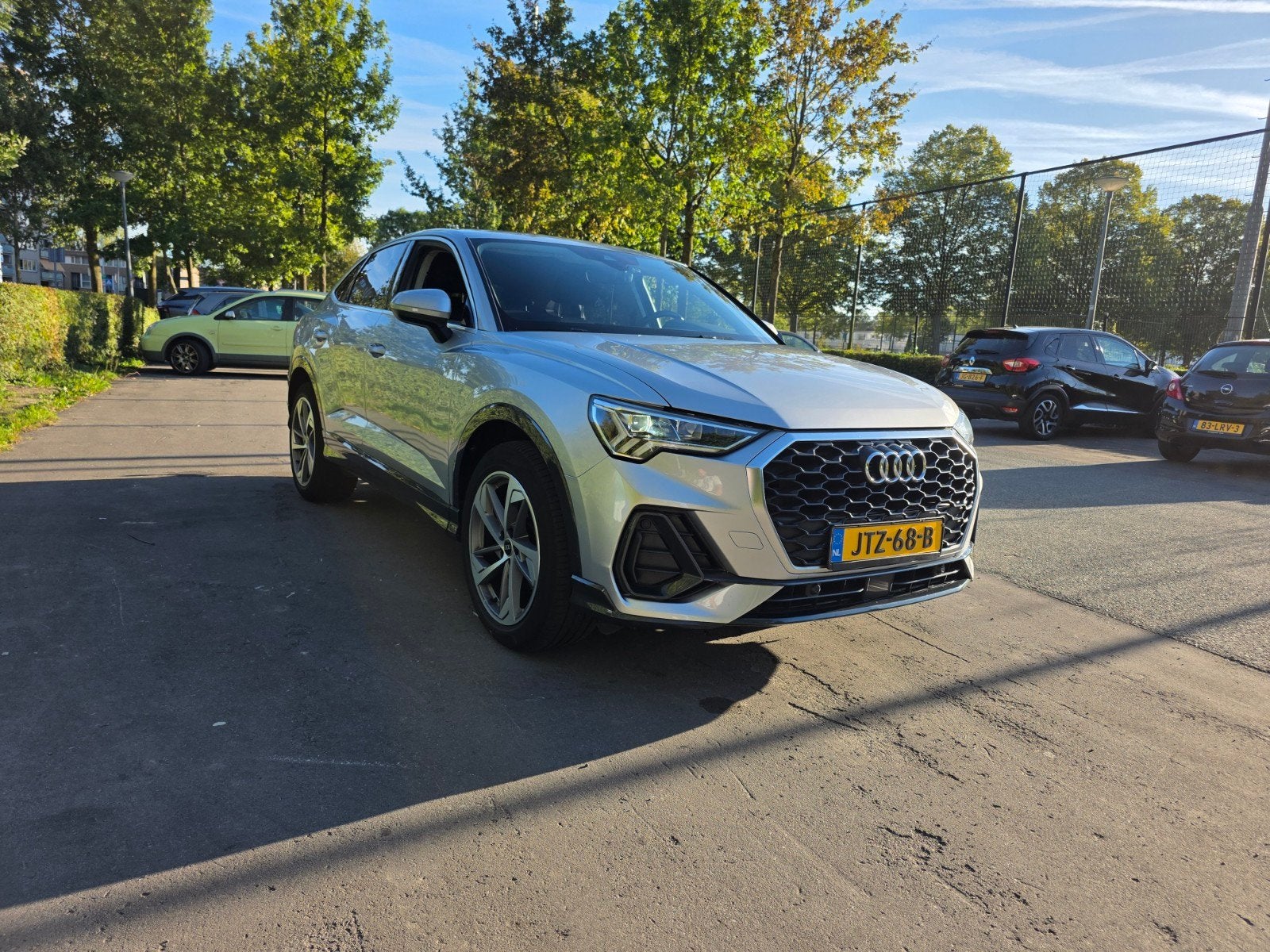 Audi Q3 Sportback 35 Tfsi 150pk S Edition 2020 Grijs, Auto's, 4 cilinders, 1505 kg, 14 km/l, Te koop