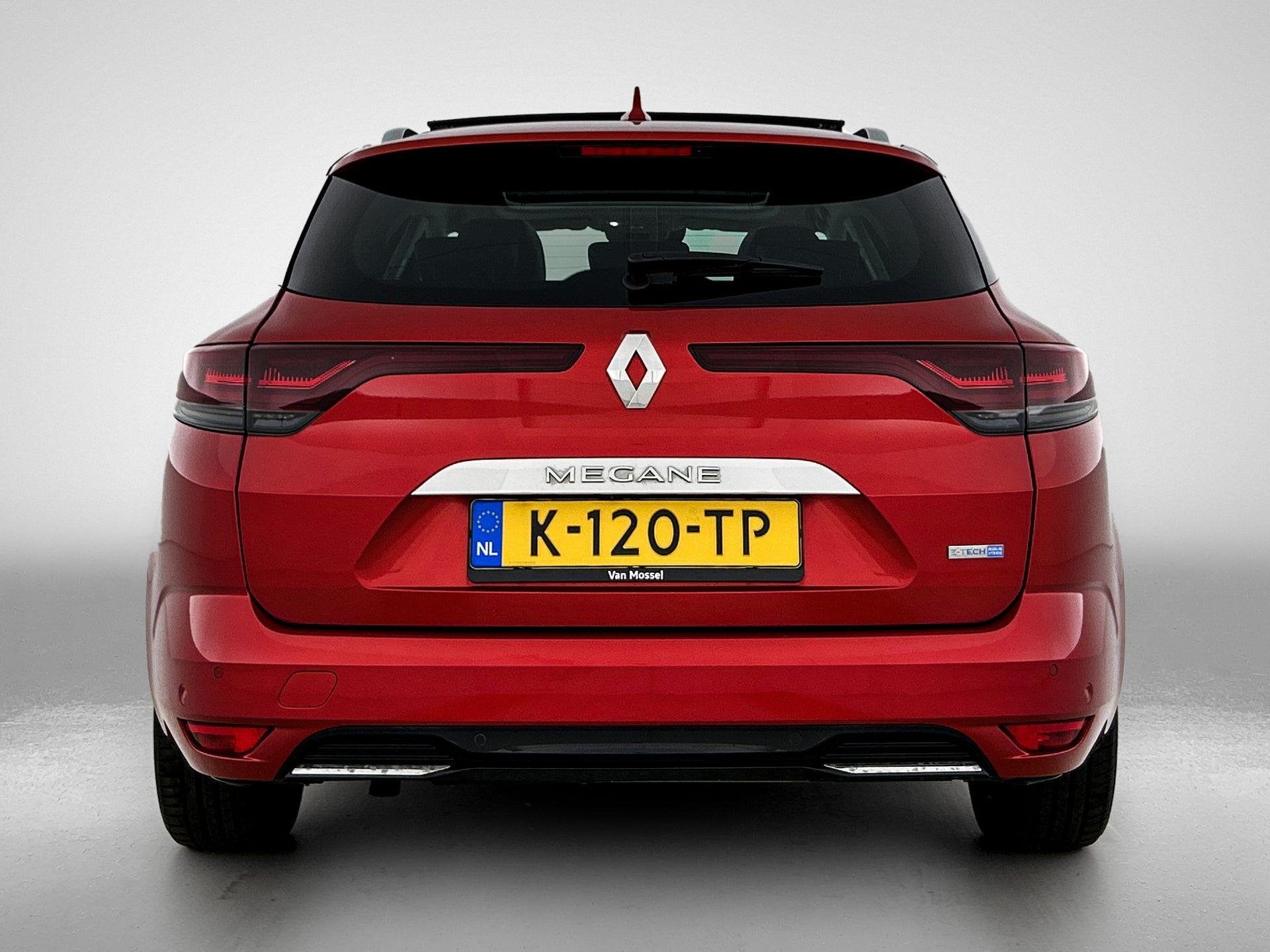 Renault Mégane Estate 1.6 E-Tech Plug-In Hybrid 160 Busines, 12 maanden, Hybride Elektrisch/Benzine, https://media-marktplaats.export.dv.nl/23468768561/document-1.pdf