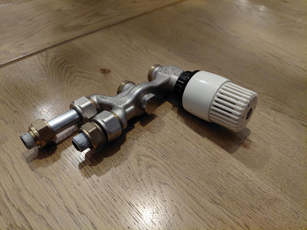 Jaga Thermostaatventiel met thermostaatknop JW, Doe-het-zelf en Verbouw, Ophalen of Verzenden, Gebruikt