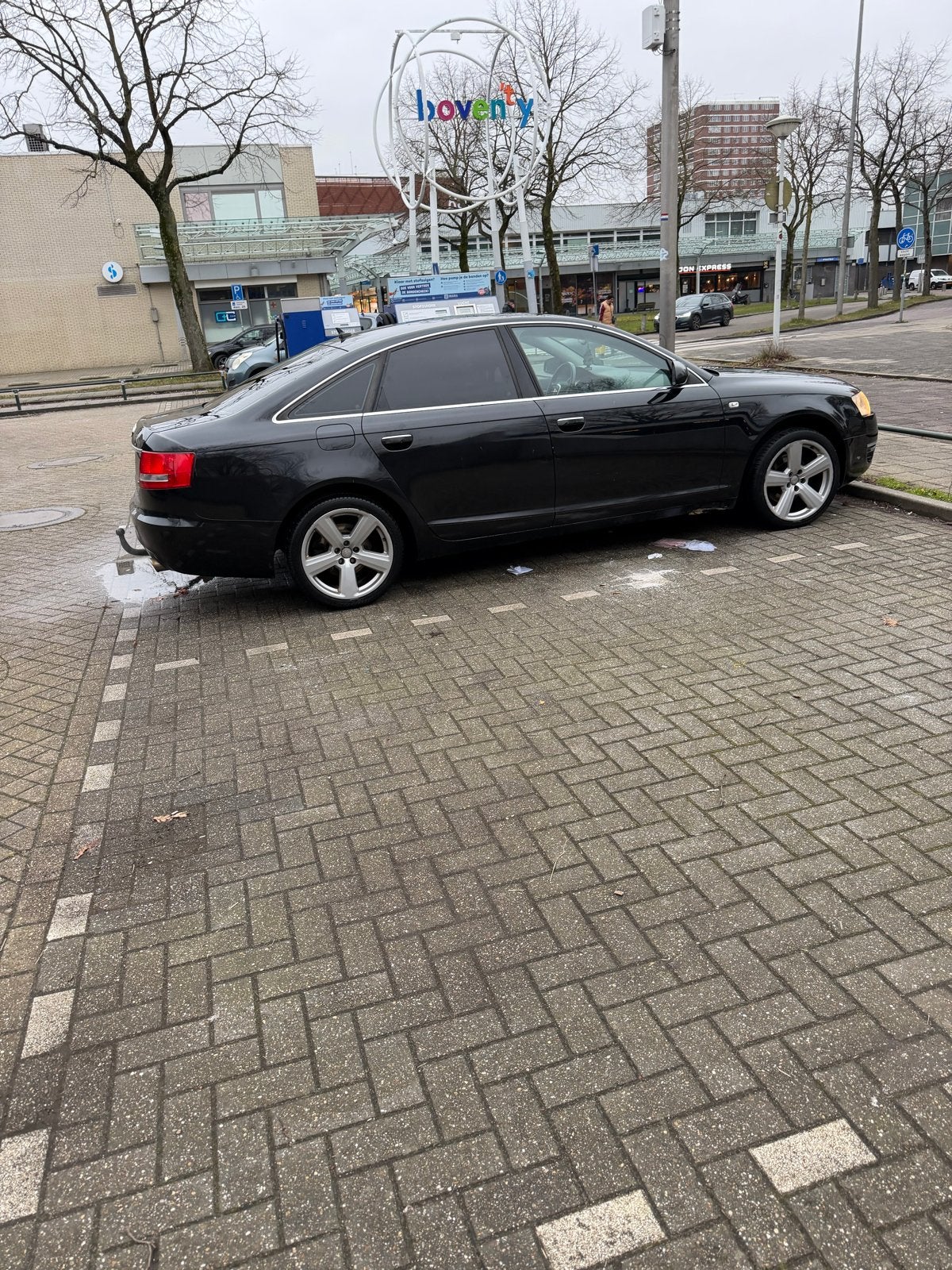 Audi A6 2.4 V6 130KW Multitronic 2007 Zwart, Auto's, 1800 kg, Zwart, Particulier, 6 cilinders
