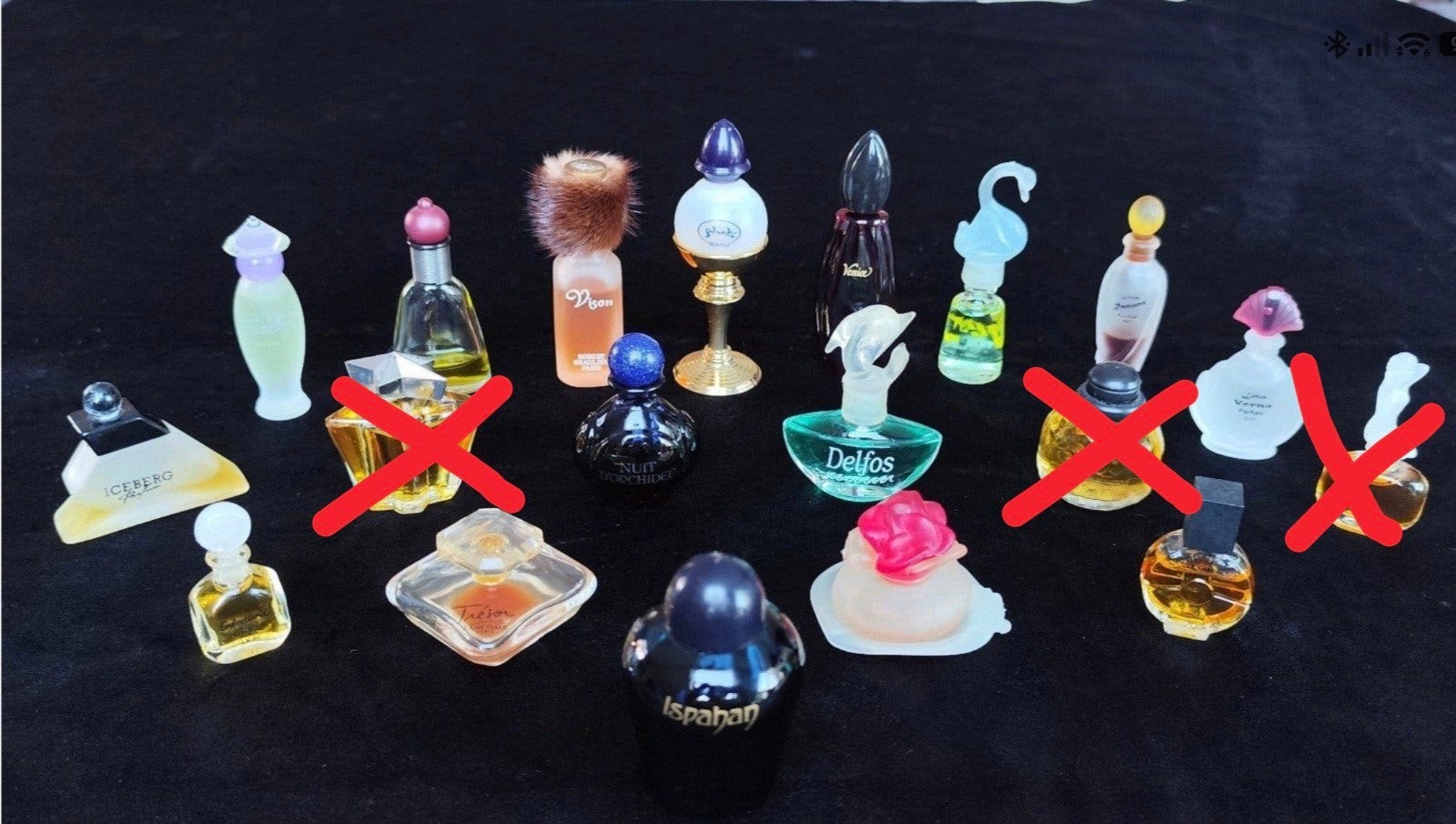 Verzameling van miniatuur parfumflesjes jaren 90, Ophalen of Verzenden, Gebruikt, Miniatuur