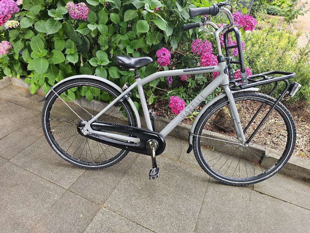Gazelle NL schoolfiets 28 inch  Framemaat 49 cm, Fietsen en Brommers, Fietsen | Jongens, Ophalen, Zo goed als nieuw, 26 inch of meer
