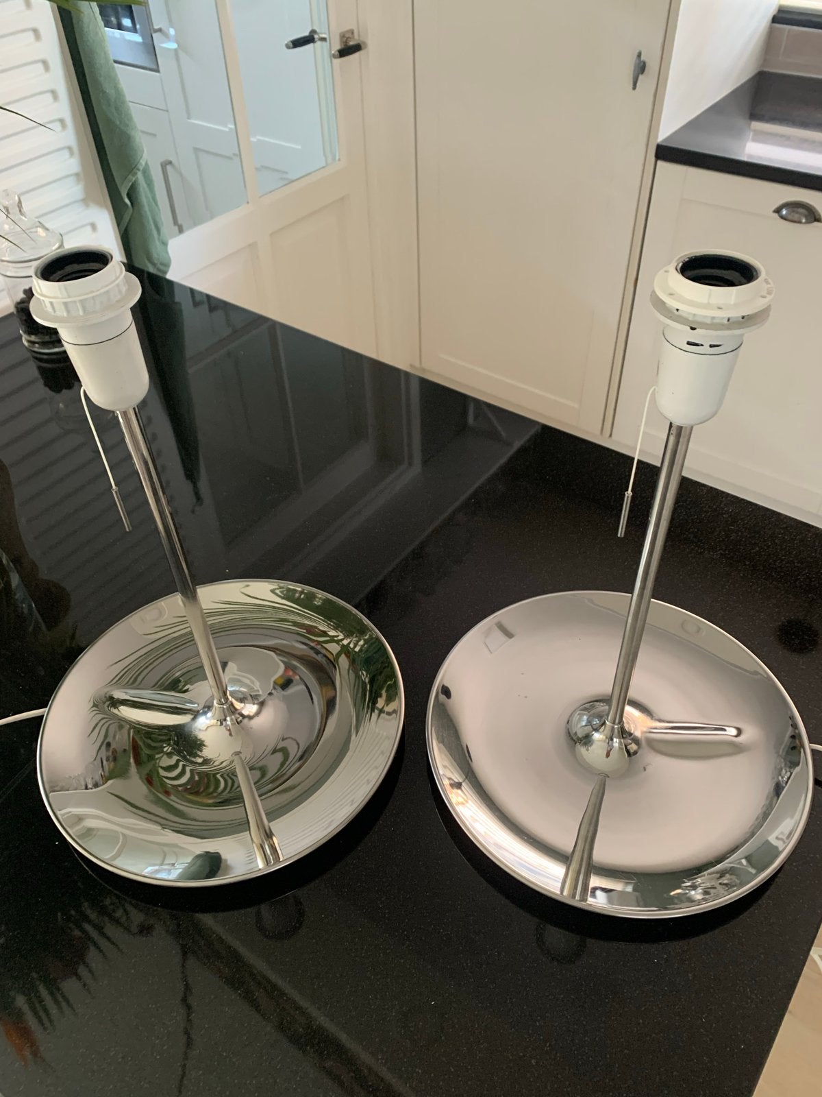 Set van 2 IKEA BÖJA tafellampvoeten, chroom, Ophalen of Verzenden, Gebruikt, Metaal