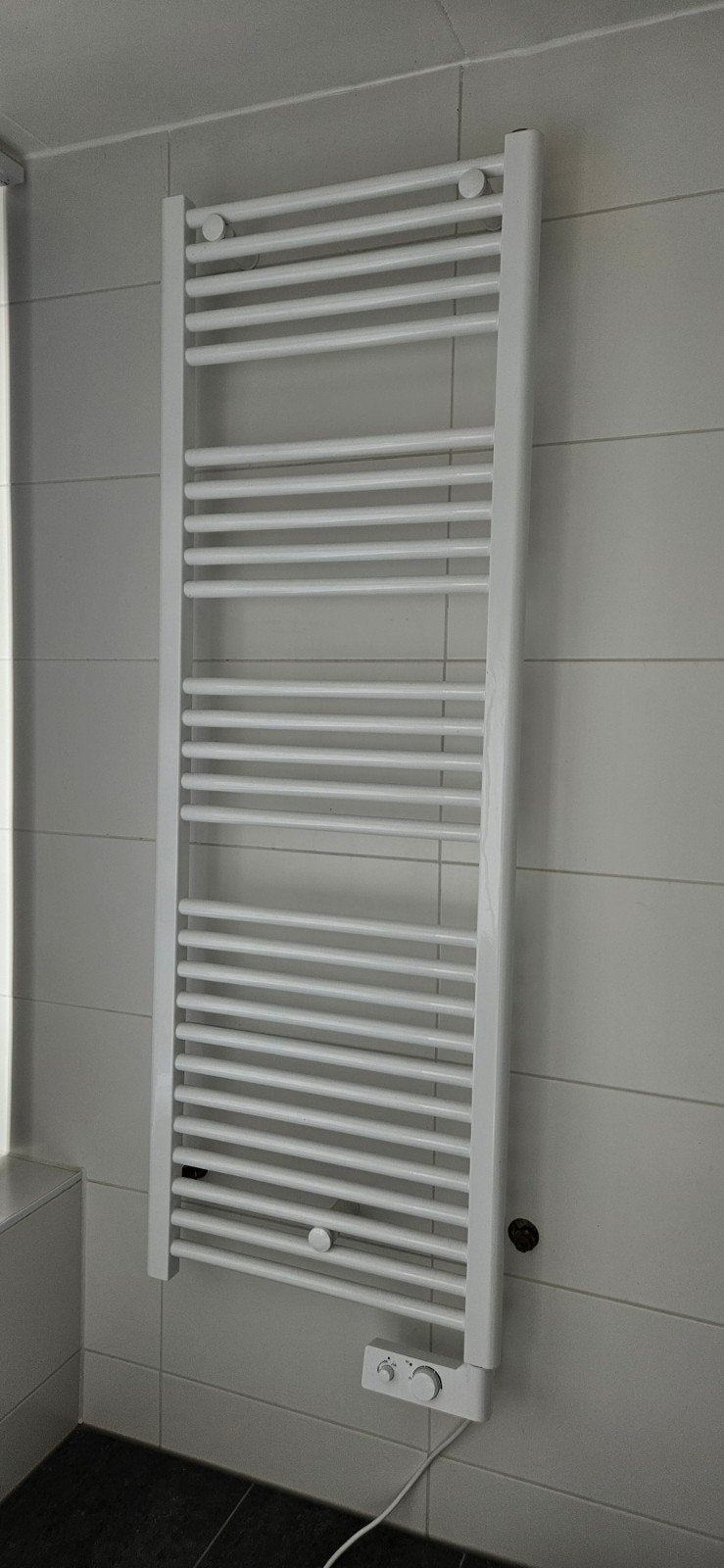 Elektrische design handdoekradiator wit 138x48cm 750W, Ophalen, Radiator, Minder dan 60 cm, 80 cm of meer