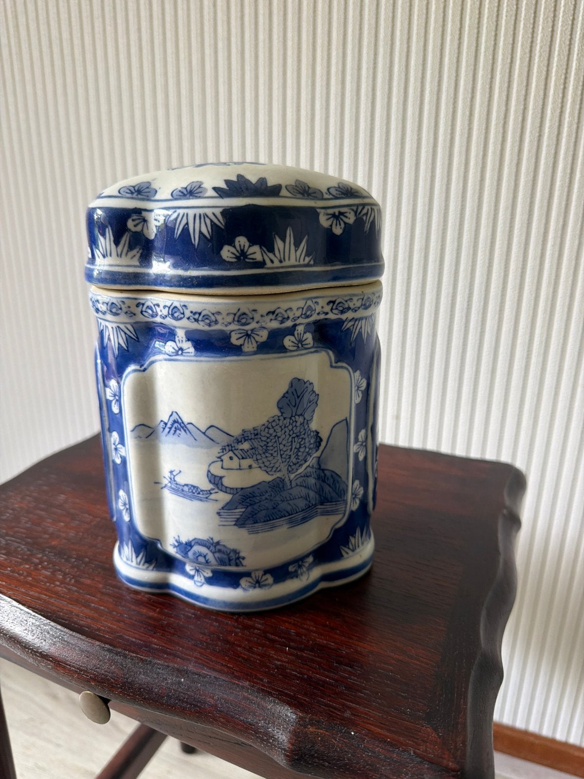 Antieke Chinese Blauw-Witte Porseleinen Theebus, Antiek en Kunst, Ophalen of Verzenden