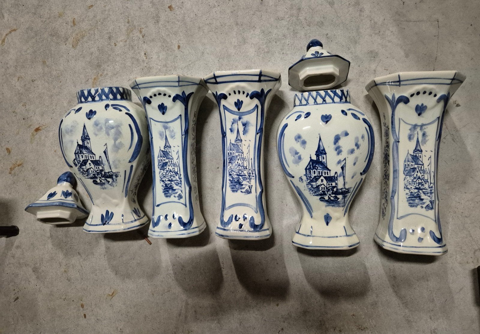 Delfts Blauw Vazen Set - Handgeschilderd, Antiek en Kunst, Ophalen of Verzenden