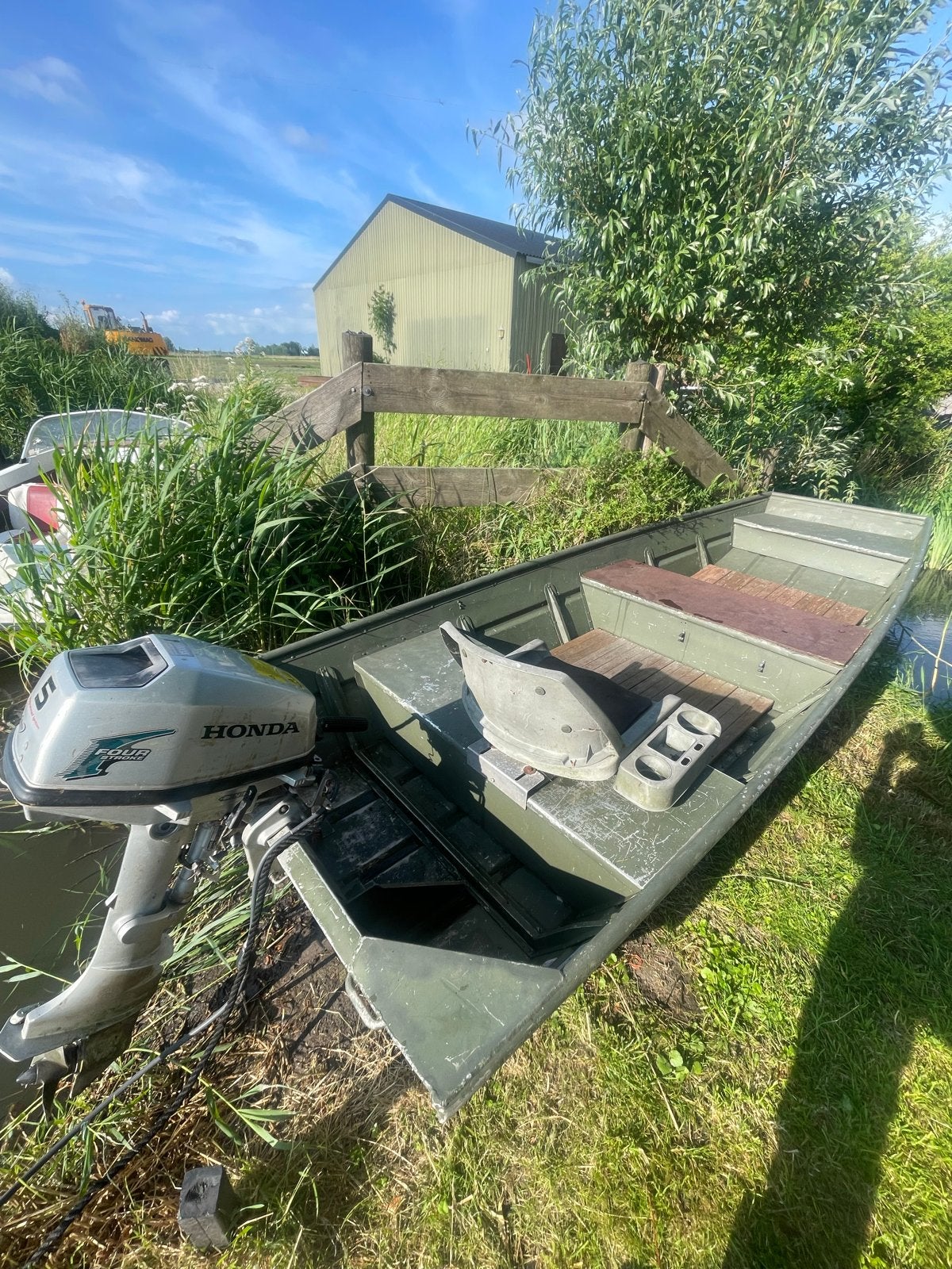Aluminium visboot met Honda 5PK 4-takt buitenboordmotor, Overige merken, Gebruikt, 4 m, Buitenboordmotor